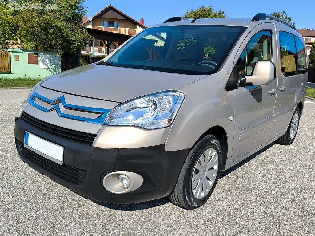 Citroën BERLINGO 1.6 HDI, r.v. 2010, 110000KM - fotka 2