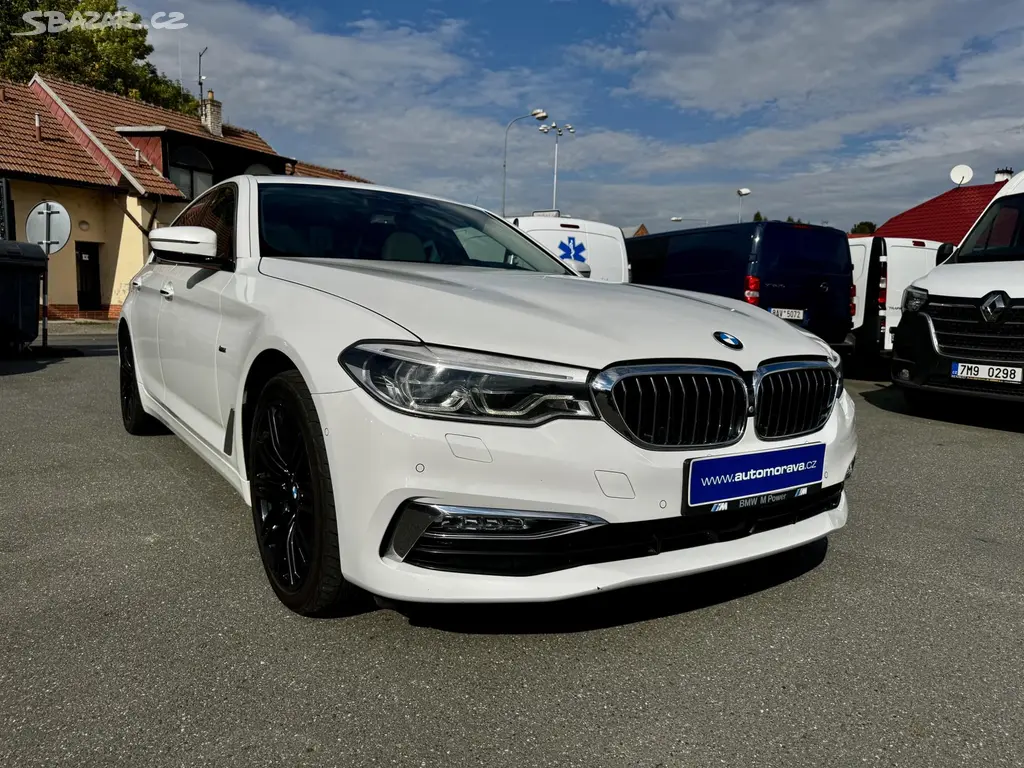 BMW Řada 5, 540D xDrive Luxury - CZ - fotka 3