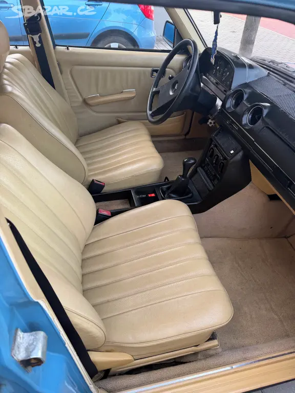 Mercedes-Benz W123 2.0 benzin - fotka 6