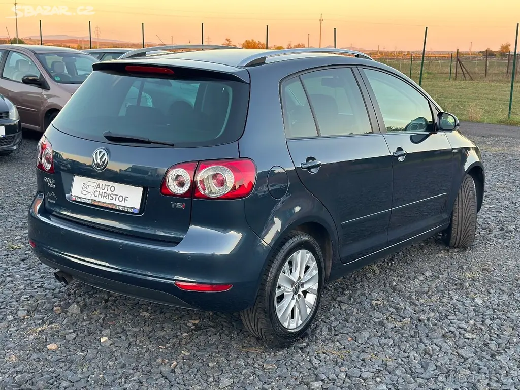 Volkswagen Golf Plus 1,4TSi (90kW) VYHŘ. SEDADLA - fotka 4