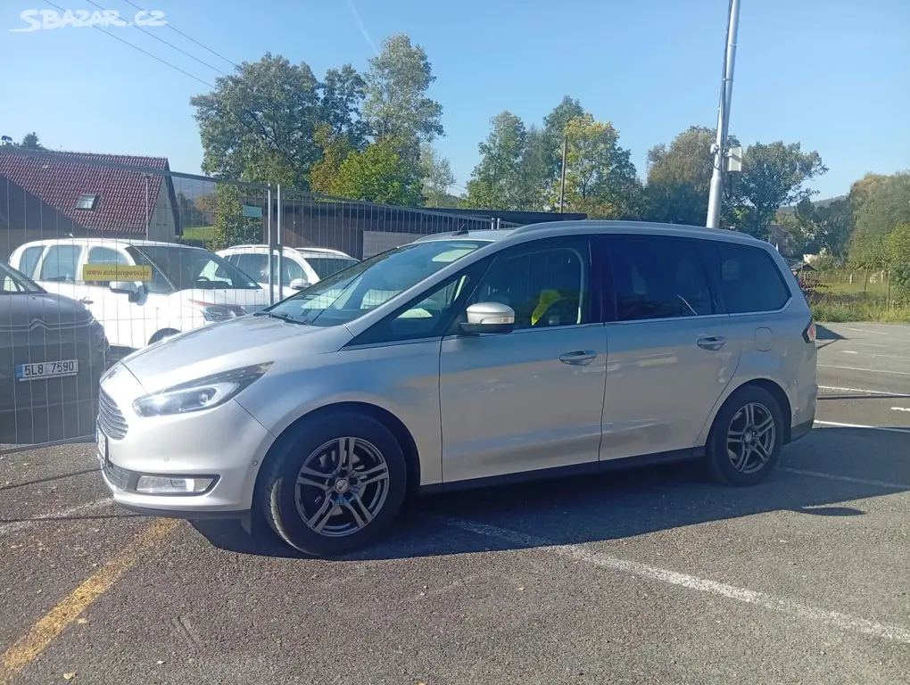 Ford Galaxy 2,0TDci-7míst-automat-132Kw-TK do6/28 - fotka 2