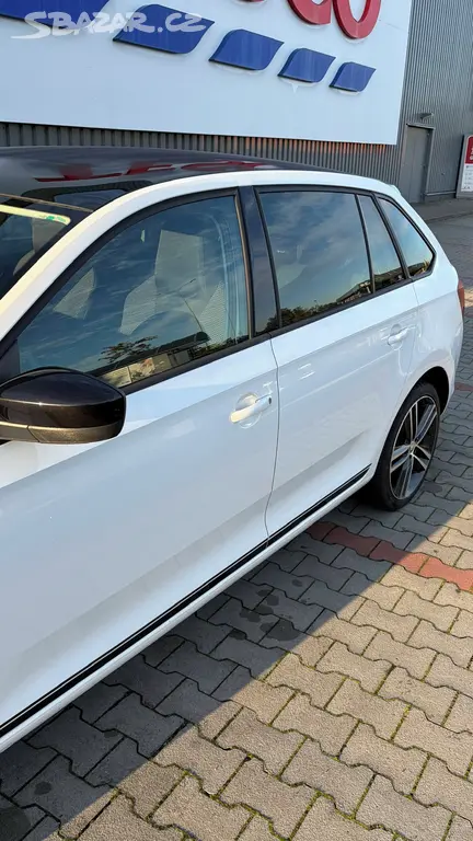 Škoda RAPID 1.2 TSI - 1. Mj., ČR - fotka 3