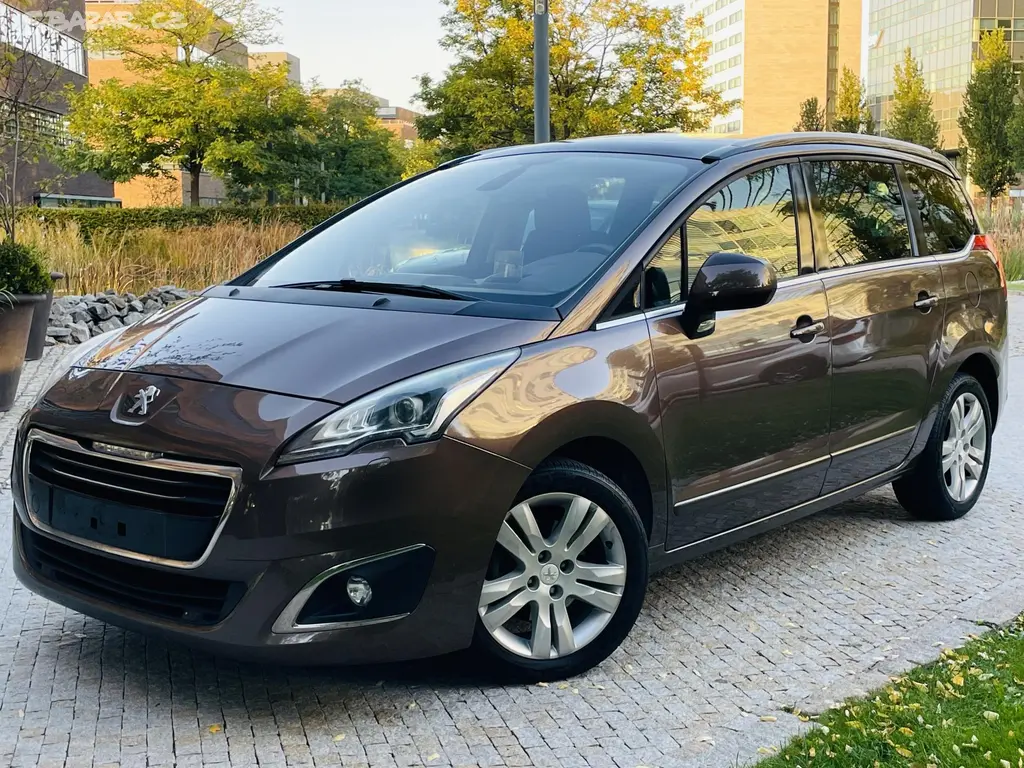 Peugeot 5008, 2.0HDi MAN 1MAJITEL SENZORY - fotka 3