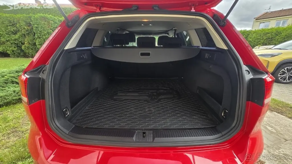 Volkswagen Passat 1,6 TDI, automat 2017 - fotka 5