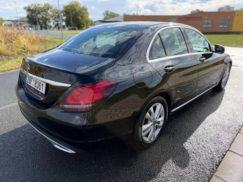 Mercedes-Benz Třídy C, 200d AVANTGARDE 9G LED ČR DPH! - fotka 5
