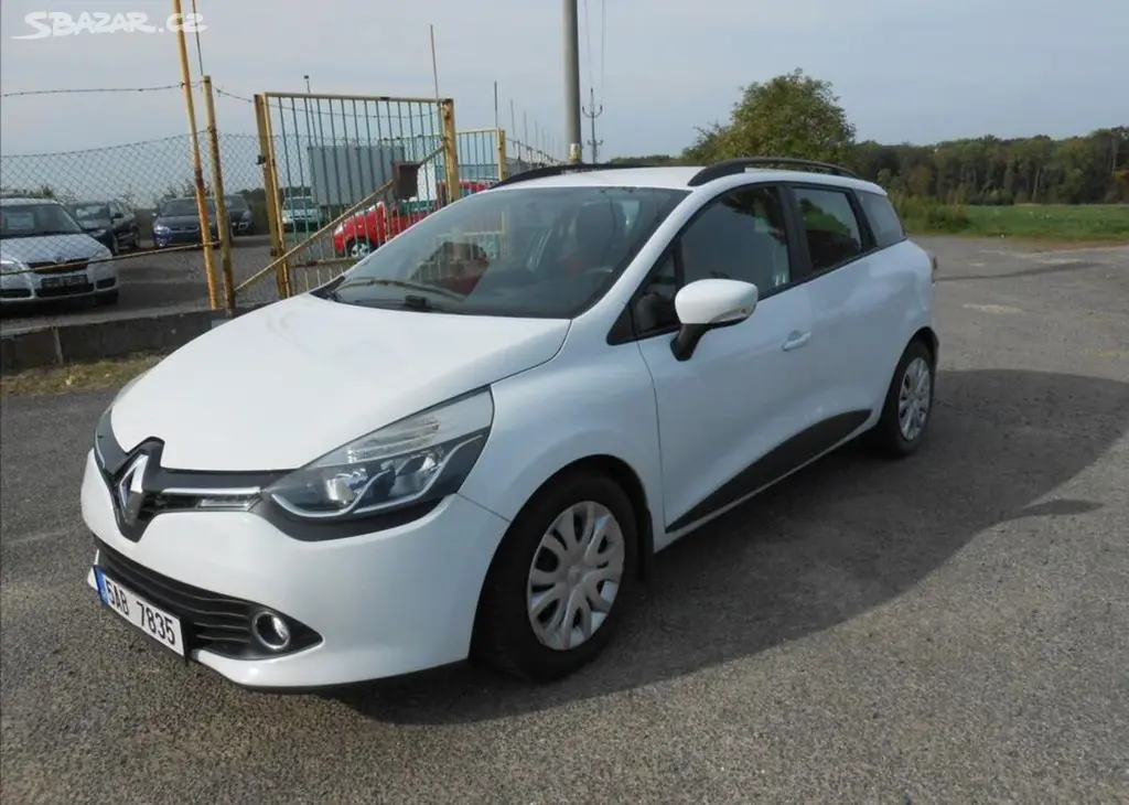 Renault Clio 1,2 54 kW CZ Serviska benzín