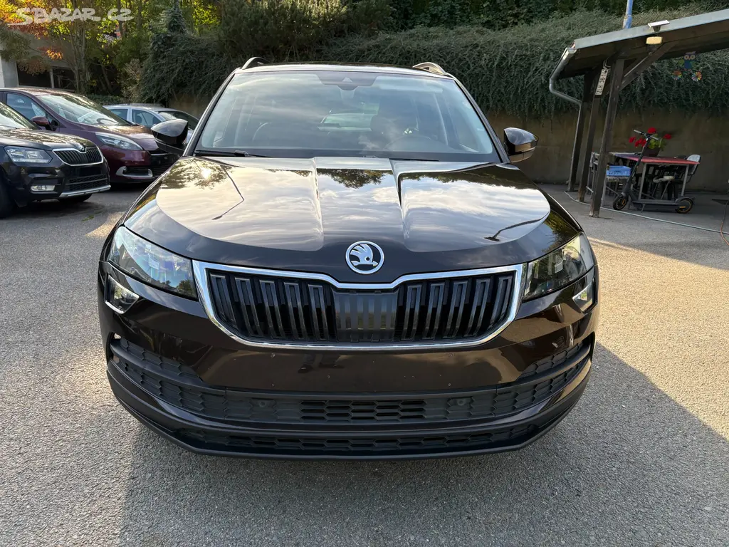 Škoda Karoq 1.0 TSI AMBITION PĚKNÝ VŮZ