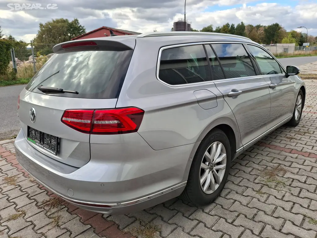 VW PASSAT VARIANT B8 1.5 TSI DSG 110kw - fotka 5