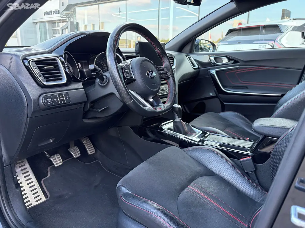 Kia ProCeed, 1.6 T-GDI 150kW GT - fotka 5