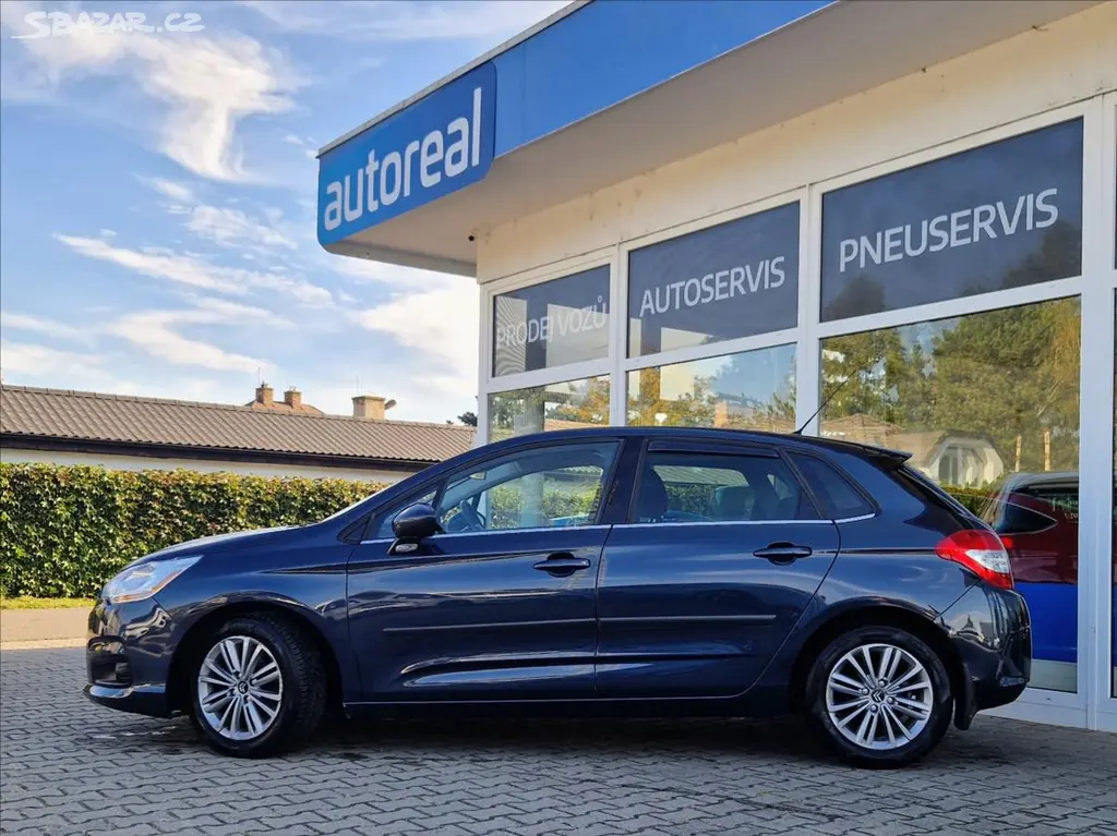 Citroën C4, 1,4 i AC SENZORY+SADA ZIM.KOL - fotka 2
