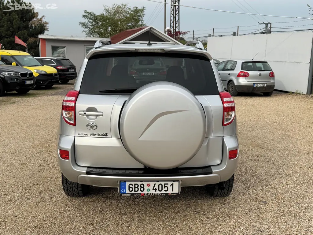 Toyota Rav4, 2.2 D-CAT 110KW*4X4*71.TIS KM* - fotka 4