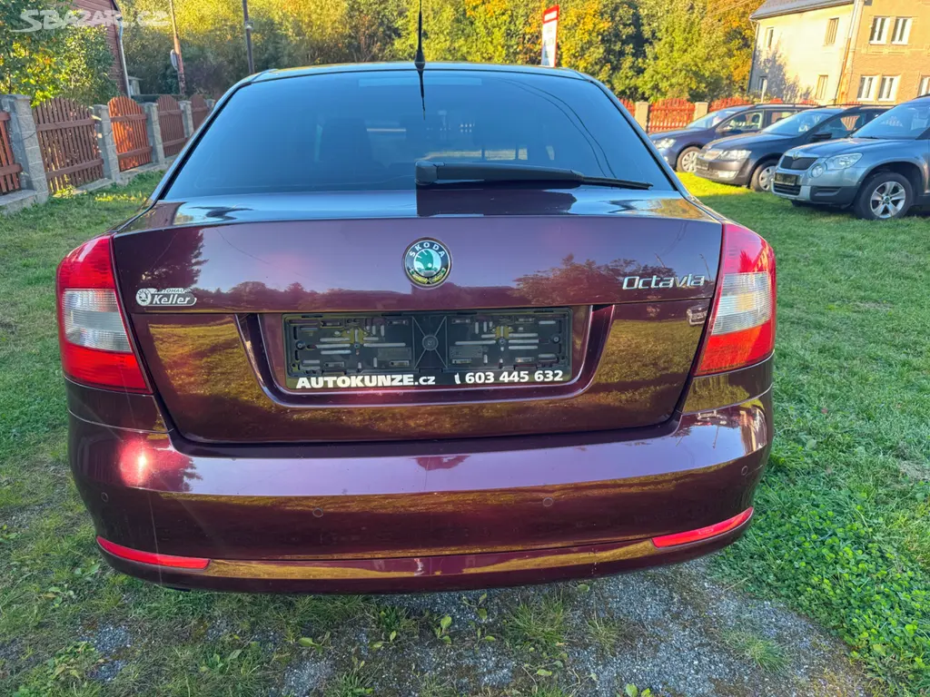 Škoda Octavia 2 lim 1.2TSi 77kw nové rozvody STK - fotka 5