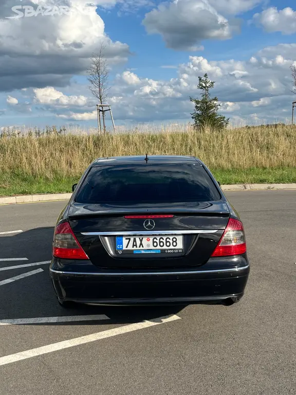Mercedes E-class - fotka 5