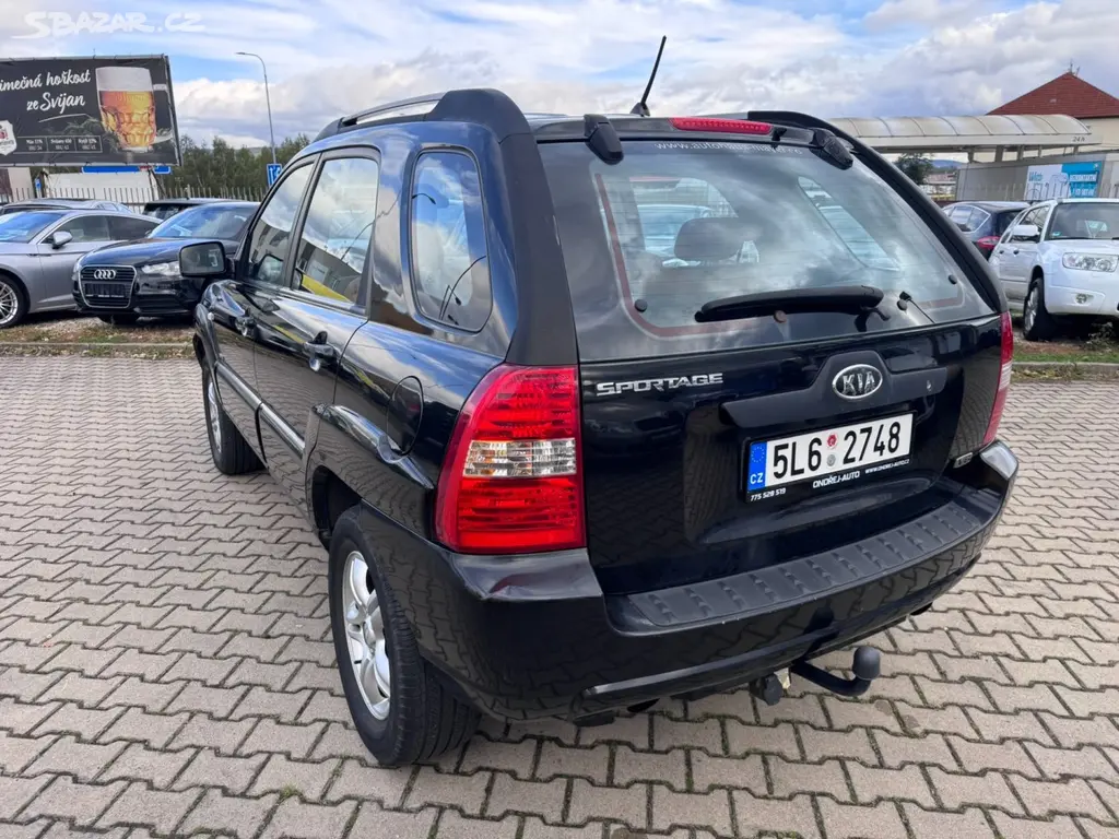 Kia Sportage, 2,7i V6 129 KW AUTOMAT 4X4 - fotka 3