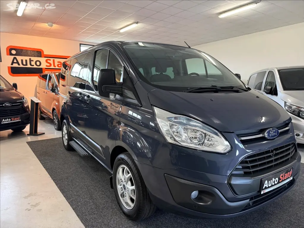 Ford Tourneo Custom, 2,2 Trend,92kW,nové pneu - fotka 2