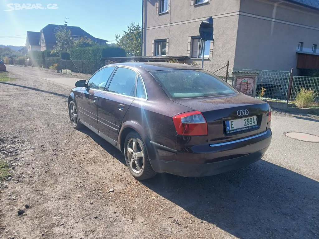 Audi A4 sedan 1.9Tdi, 74kW,Nová Česká STK,bez DPF - fotka 3