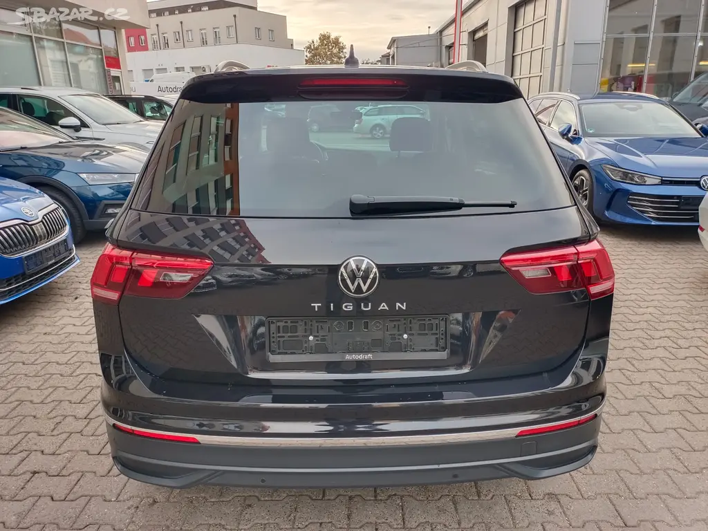 VW Tiguan 2.0 TDI 110kW DSG ACC Tažné Full LED - fotka 5