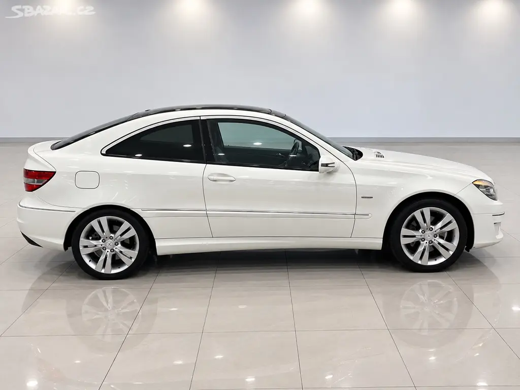 Mercedes-Benz CLC, 1.6 95kW | 140 690 km | SERVIS - fotka 5