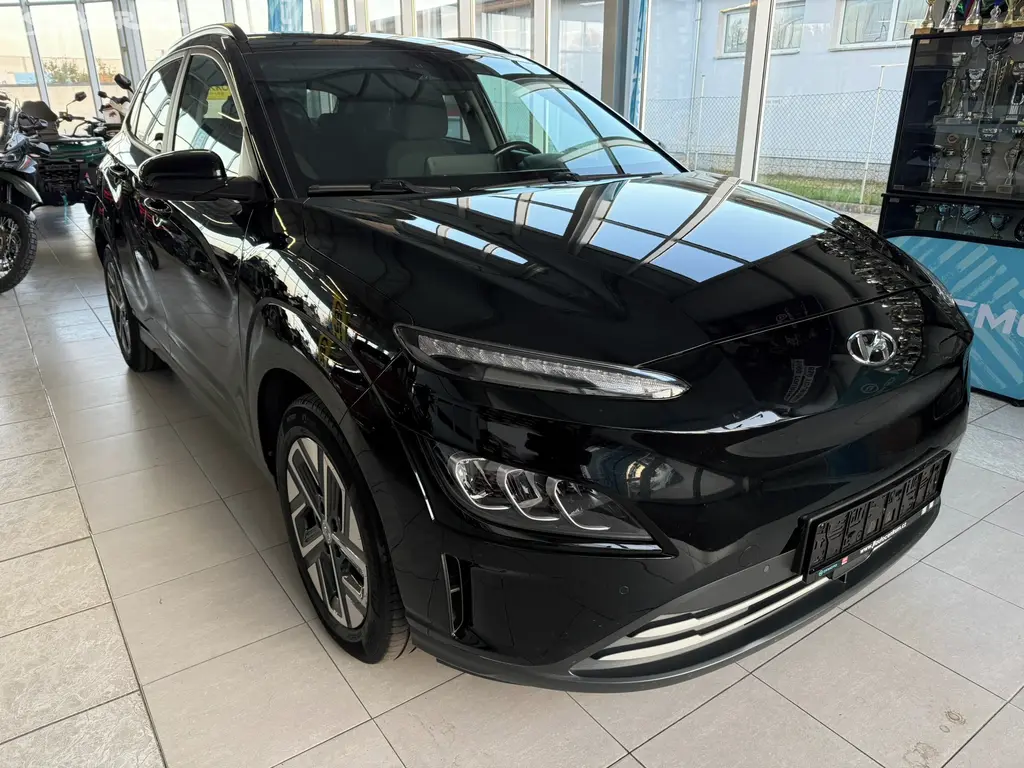 Hyundai Kona, EV100 kW/42 kWh 100%SOH