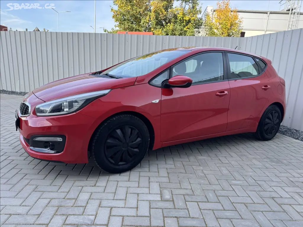 Kia Cee´d, 1,4 i 73kW 2.maj. původ ČR - fotka 3