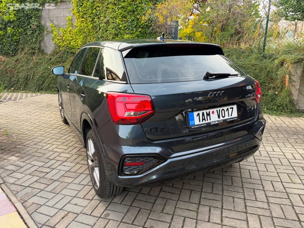 Audi Q2 1,5 TFSI [telefon skryt]kW - fotka 2