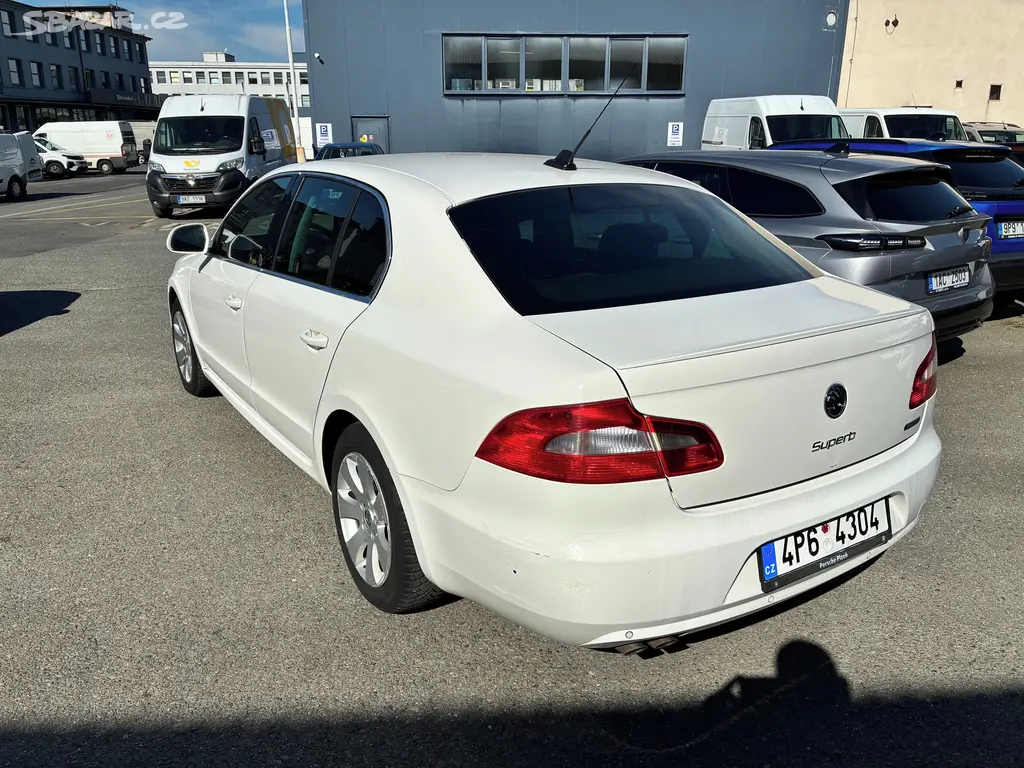 Škoda Superb, 1,9 TDi greenline po STK+serv. - fotka 4