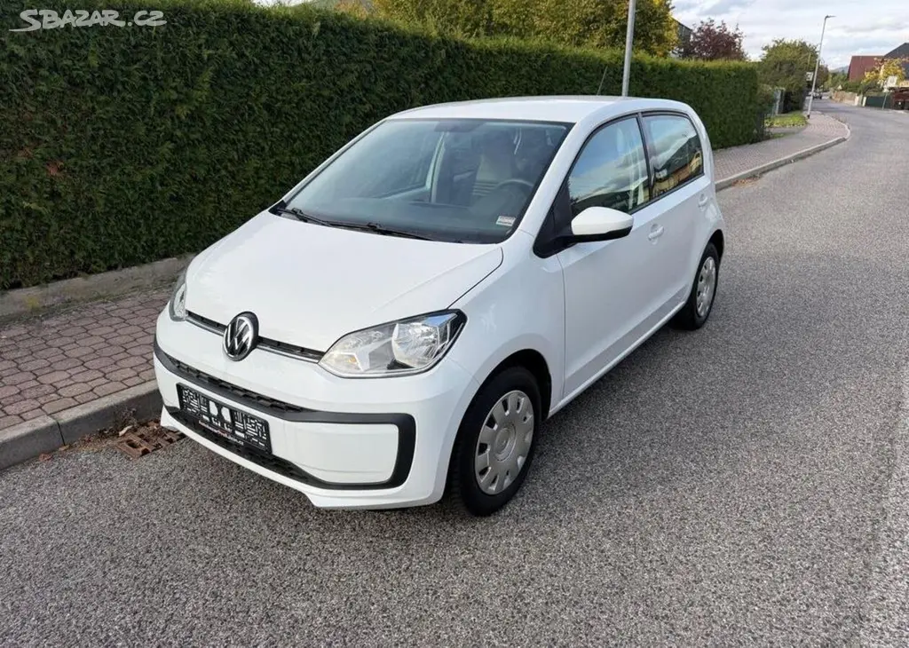 Volkswagen Up 1,0 i pravidelný servis,1 Maji