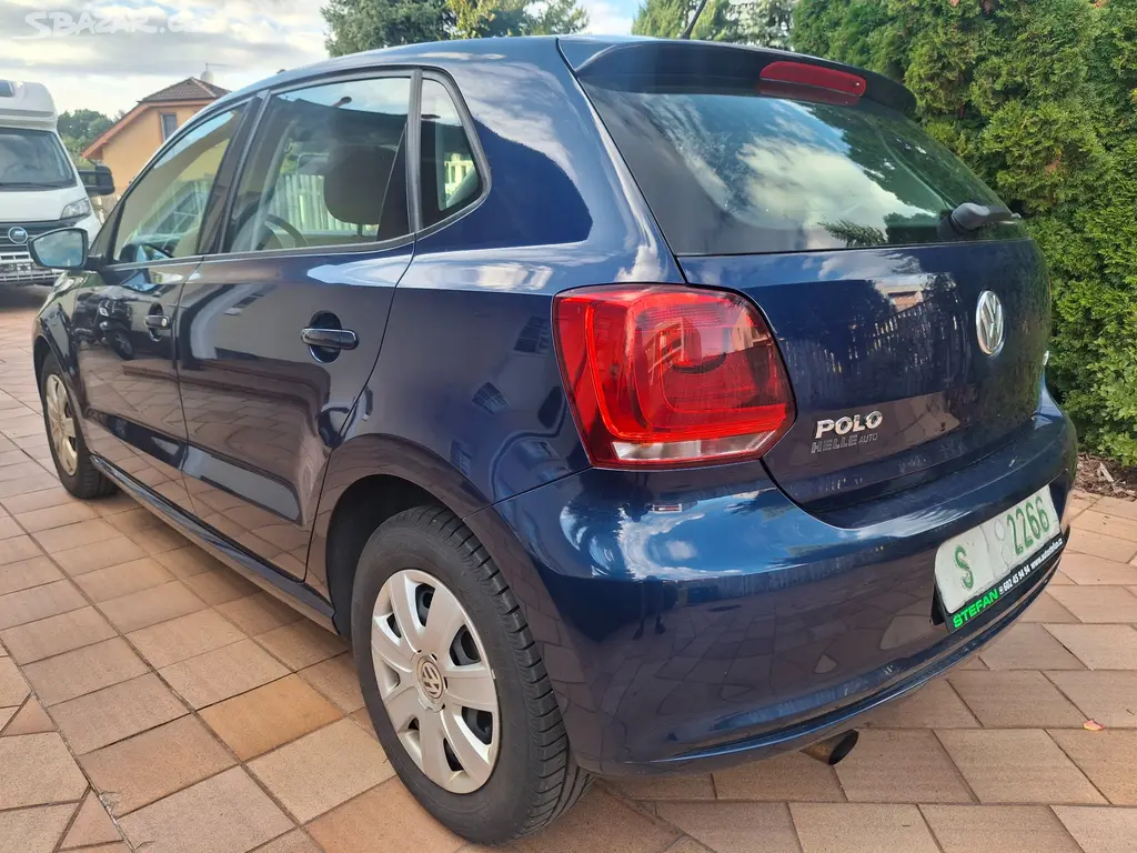 VW POLO V. 1.4 16V 63kw - fotka 3