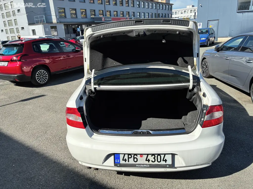Škoda Superb, 1,9 TDi greenline po STK+serv. - fotka 5