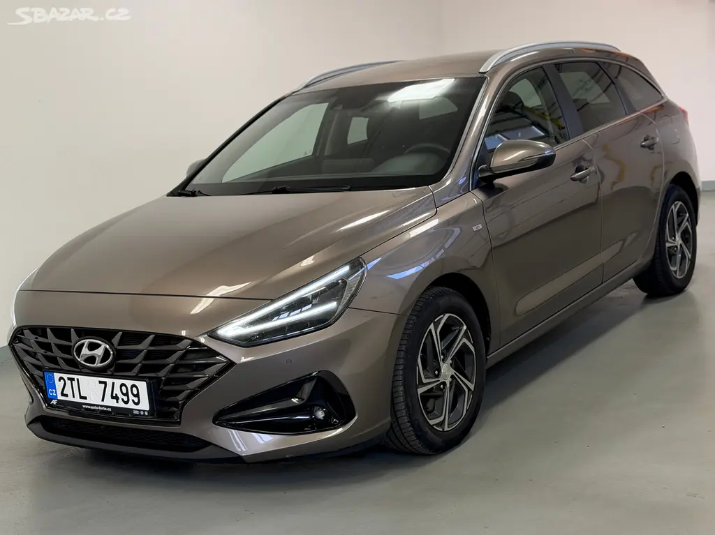Hyundai i30, 1,5 T-GDI Smart kombi 160HP AT