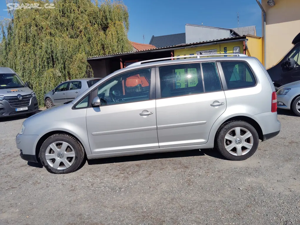 Volkswagen TOURAN, 2004, 100kW - fotka 4