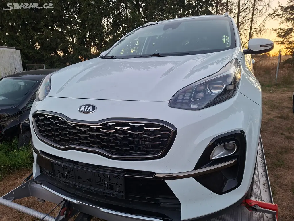 Kia Sportage 1.6 CRdi, 100KW, R.2020. - fotka 6