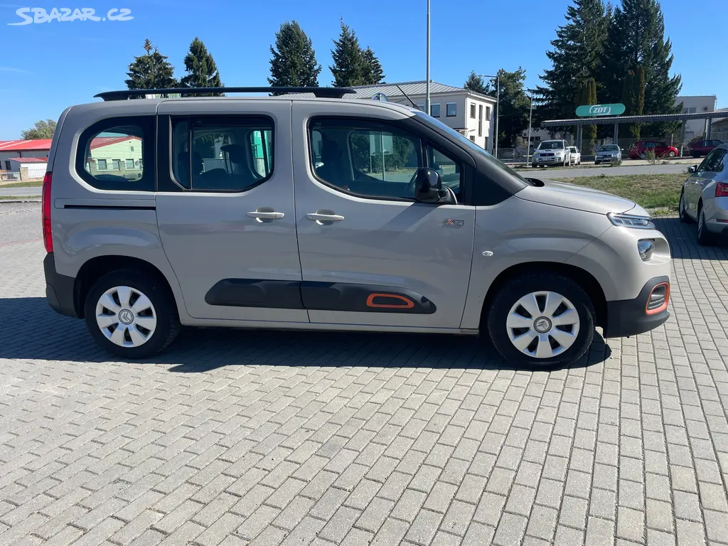 CITROEN BERLINGO 1.5BHDi 96kw XTR Tažné Klima 2020 - fotka 5