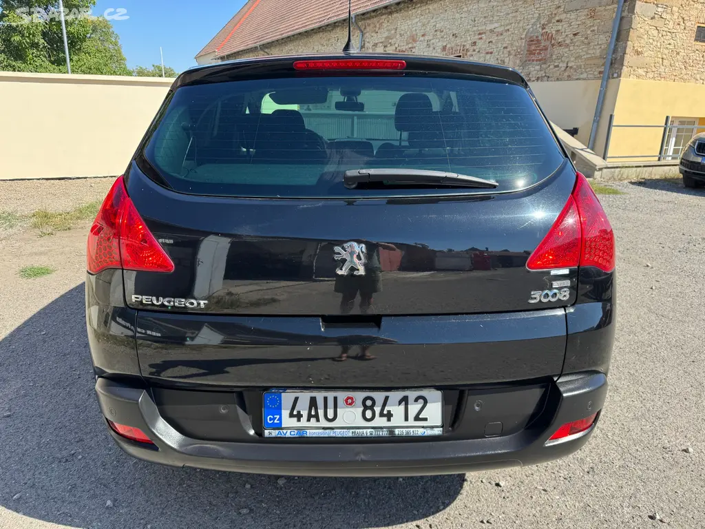 Peugeot 3008 1.6 HDI AUTOMAT 84KW 2013 - fotka 6
