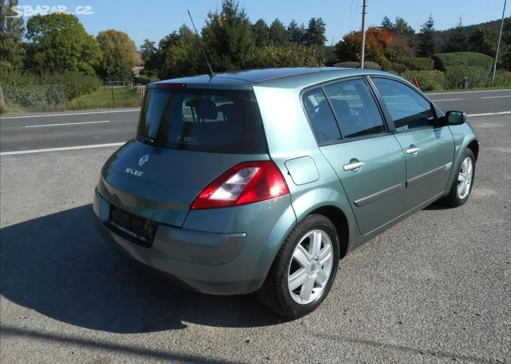 Renault Mégane 1,6 i 83 kW Serviska 83.513 km - fotka 4