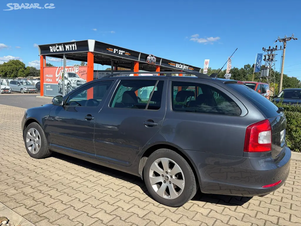 Škoda Octavia II 2.0 TDI combi Xenony - fotka 4