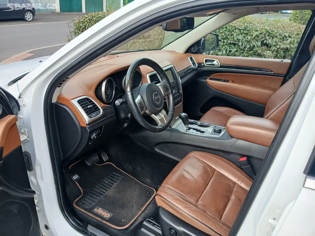 Jeep Grand Cherokee 3.0 CRD 4x4 NAVI kůže - fotka 5