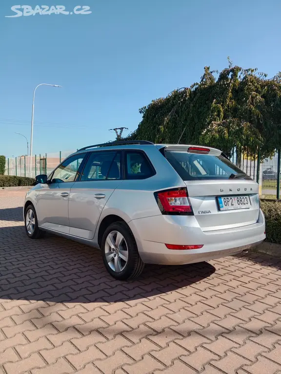 Škoda fabia 3 1.0TSI - fotka 3