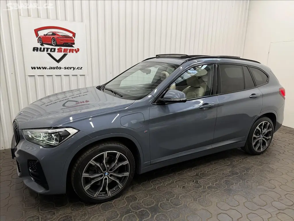 BMW X1, XDRIVE 25E M SPORT PANO 2XALU - fotka 3