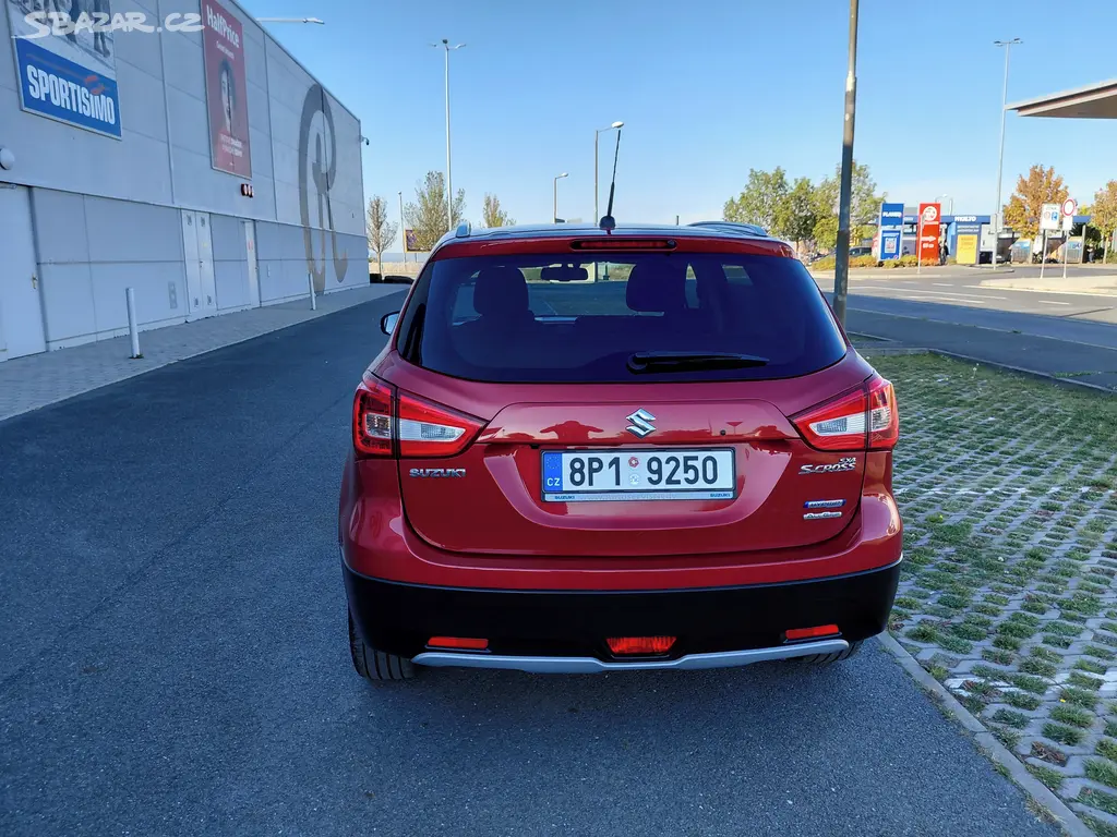 Suzuki SX4 - fotka 6