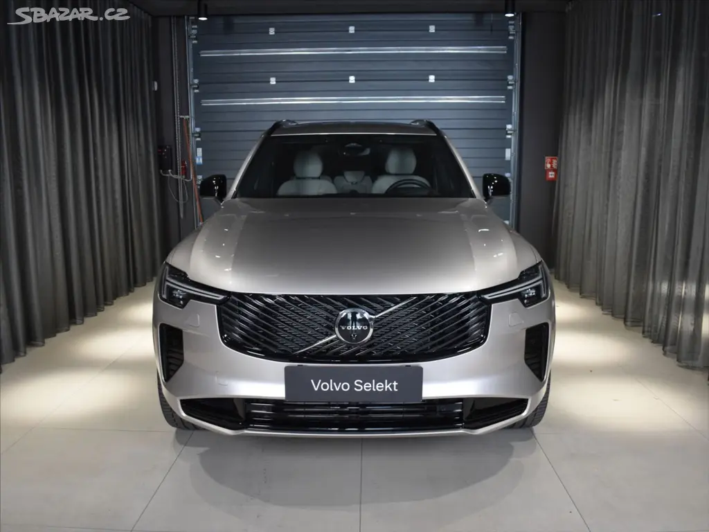 Volvo XC90, 2,0 T8 AWD Ultra Masáže,B&W - fotka 6