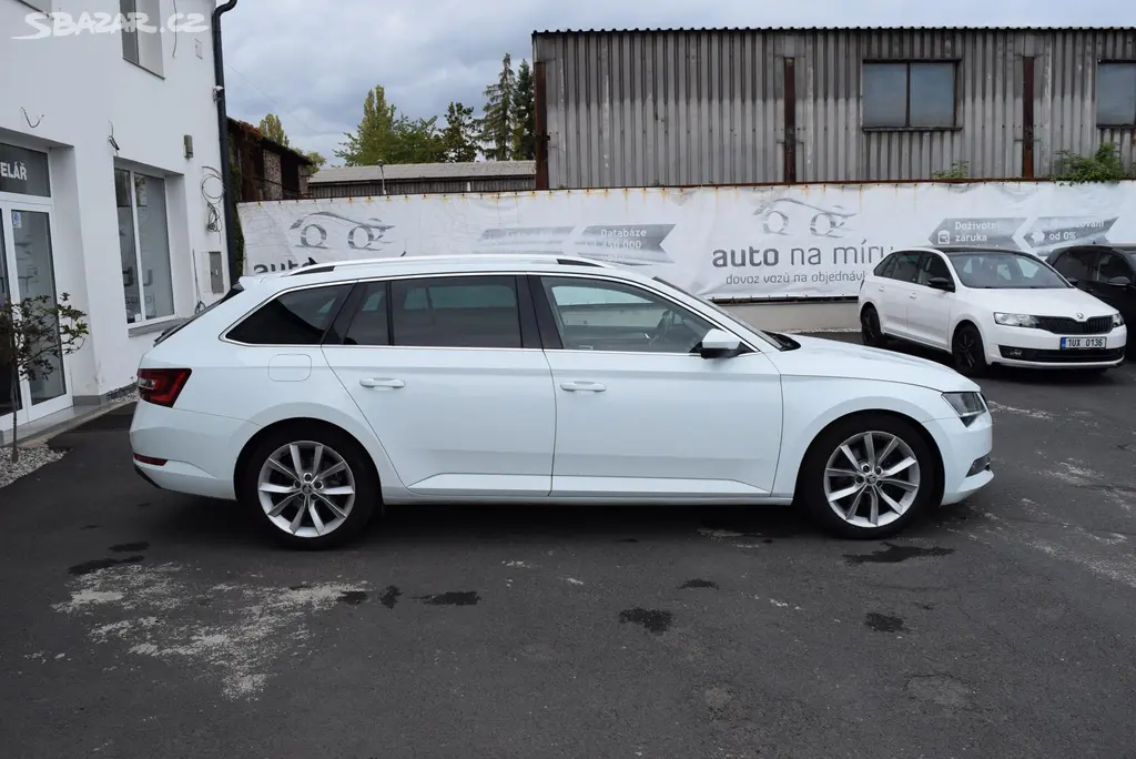 Škoda Superb, 2.0TDI 140kw 4x4 DSG STYLE NAV - fotka 6