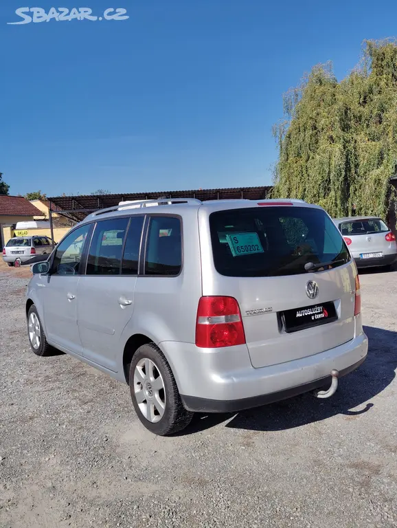 Volkswagen TOURAN, 2004, 100kW - fotka 6