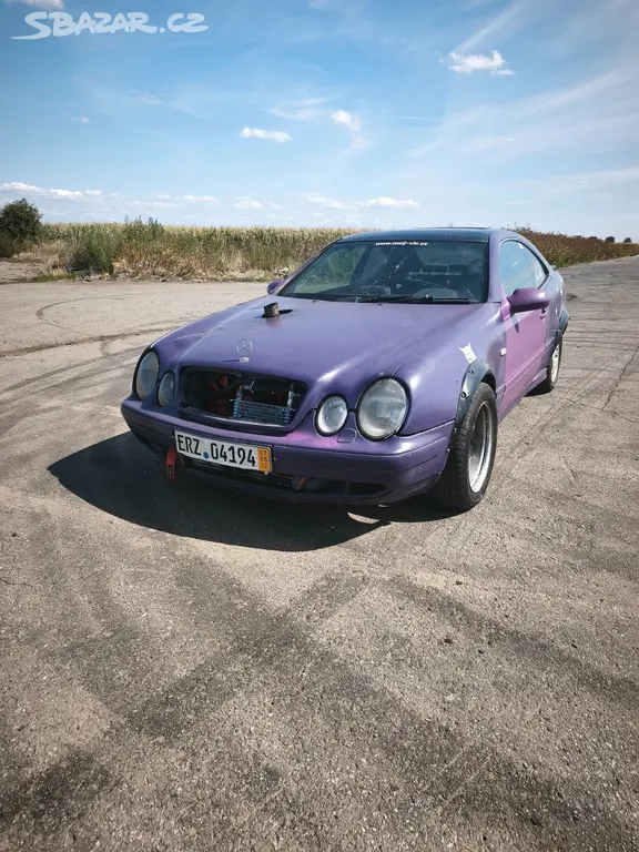 Driftový speciál Mercedes CLK w208 2.3 turbo