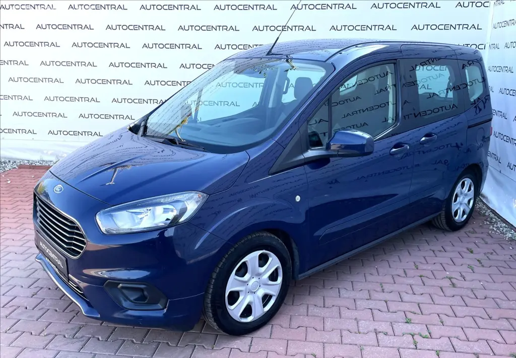 Ford Tourneo Courier, 1,5 TDCi,74kW,Trend,ČR,1.maj., - fotka 3