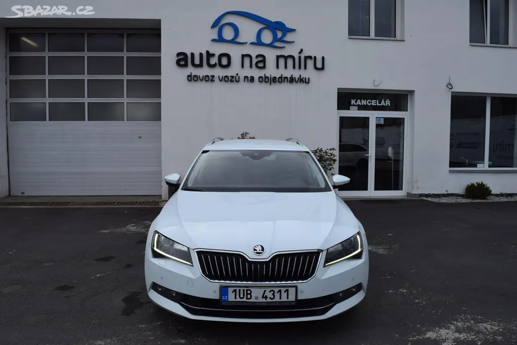 Škoda Superb, 2.0TDI 140kw 4x4 DSG STYLE NAV - fotka 3