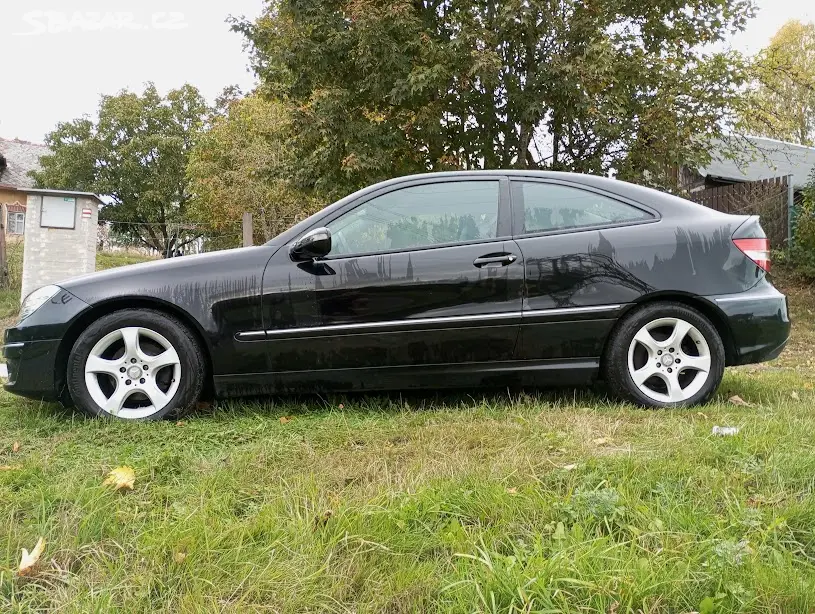 Mercedes Benz clc 200 cdi rv.09 - fotka 4