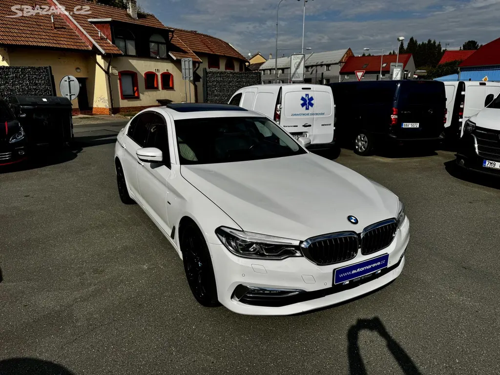 BMW Řada 5, 540D xDrive Luxury - CZ - fotka 4