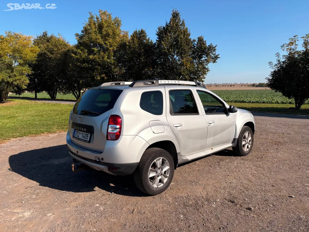 Dacia Duster 1.2 TCe 92 kW Prestige, 2014, tažné - fotka 4
