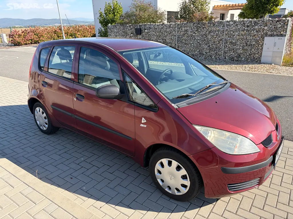 Mitsubishi Colt 2006, 140 000 km, nová STK 09/2028